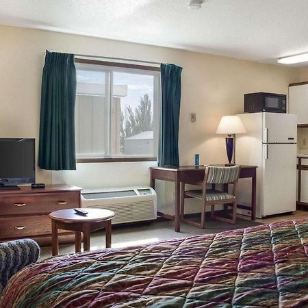 Rodeway Inn West Fargo Zewnętrze zdjęcie