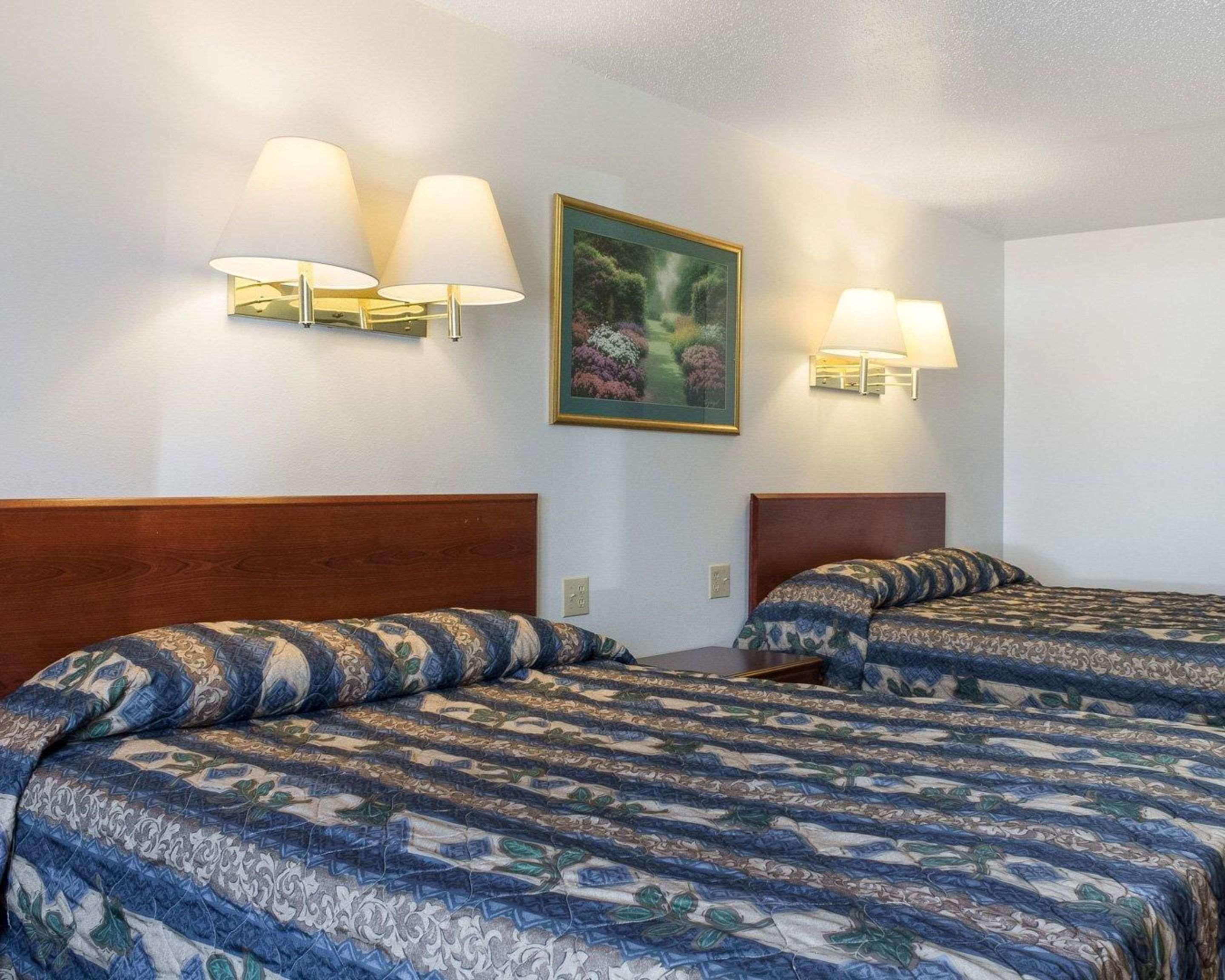 Rodeway Inn West Fargo Zewnętrze zdjęcie