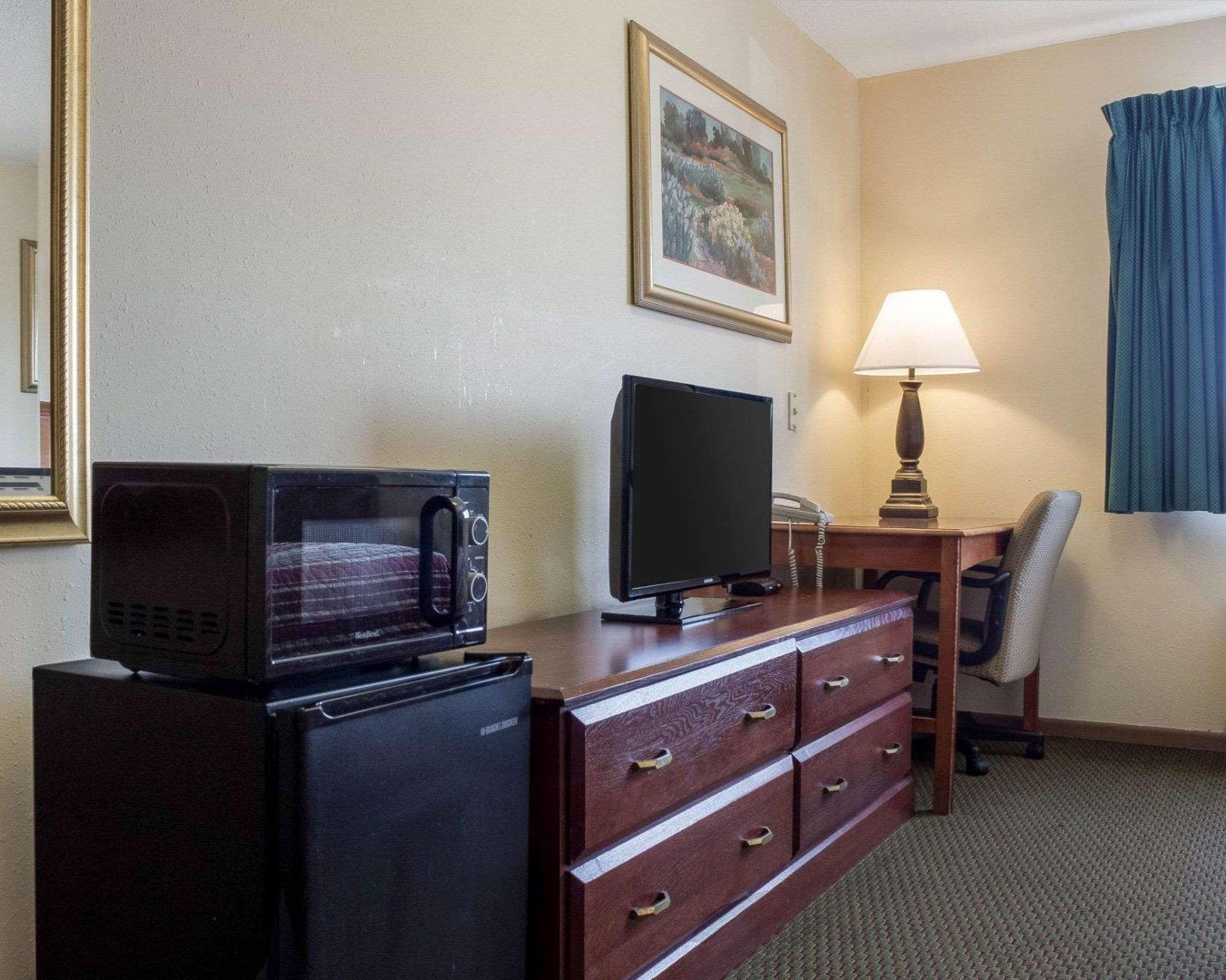 Rodeway Inn West Fargo Zewnętrze zdjęcie