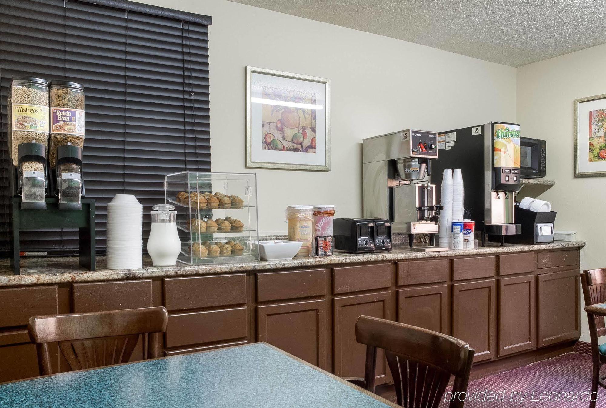 Rodeway Inn West Fargo Zewnętrze zdjęcie